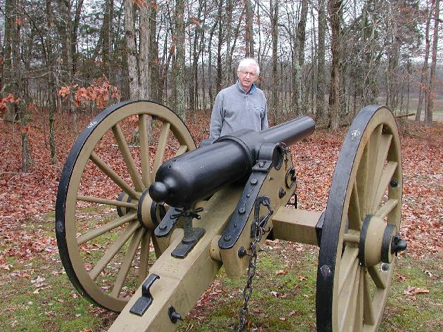 fredmystrycannon.jpg (108773 bytes)